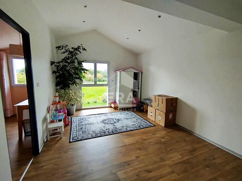 Maison - 152 m² - 6 pièces