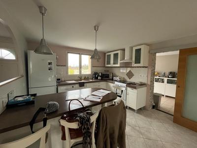 Maison - 155 m² - 7 pièces