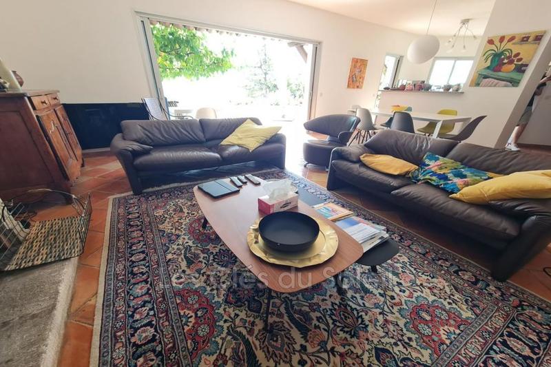 Château - 140 m² - 6 pièces