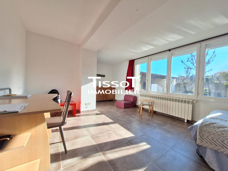 Maison - 199 m² - 6 pièces