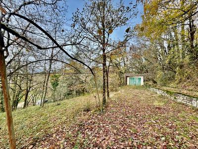 Terrain constructible - 2 062 m²