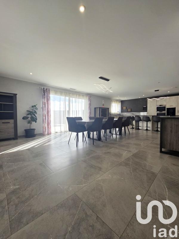 Maison de maîtres - 220 m² - 6 pièces