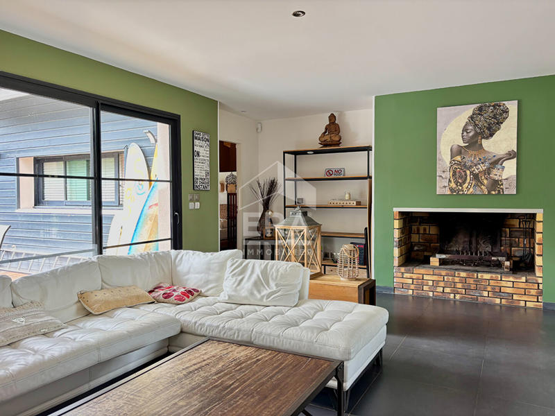 Villa - 400 m² - 12 pièces