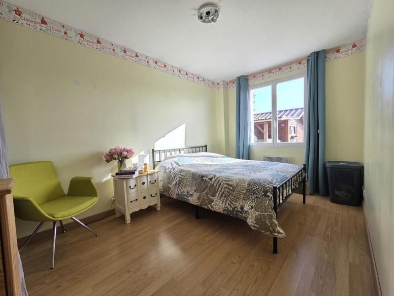 Pavillon - 140 m² - 8 pièces