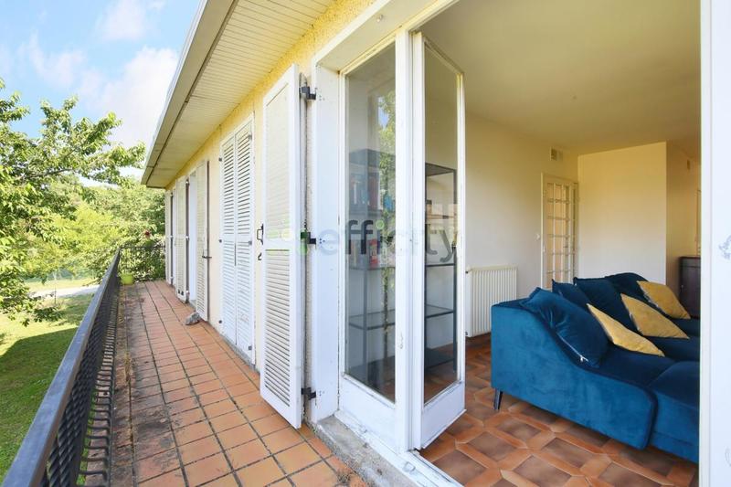 Maison - 93 m² - 5 pièces