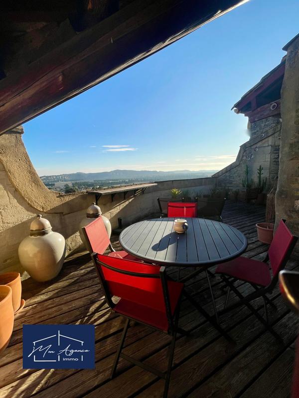 Maison ancienne - 185 m² - 5 pièces