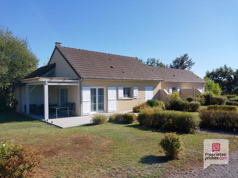 Maison - 143 m² - 10 pièces