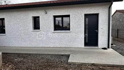 Pavillon - 80 m² - 4 pièces