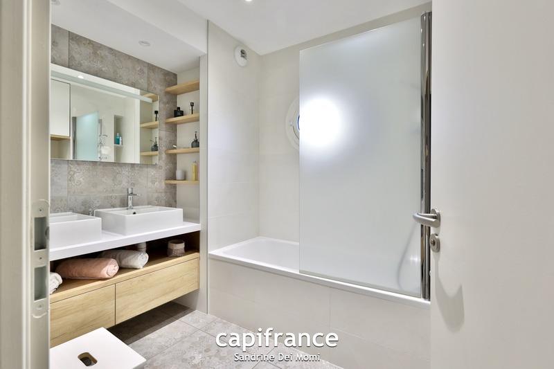 Appartement - 101 m² - 4 pièces