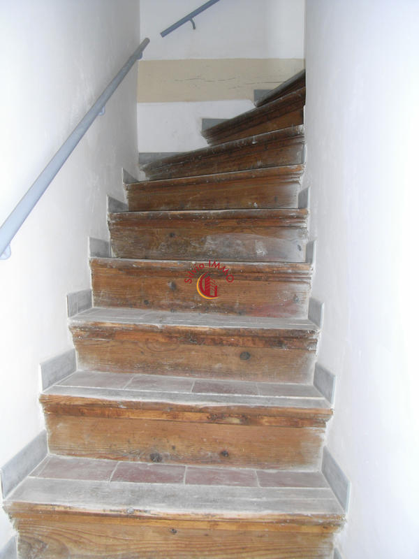 Immeuble - 203 m² - 9 pièces