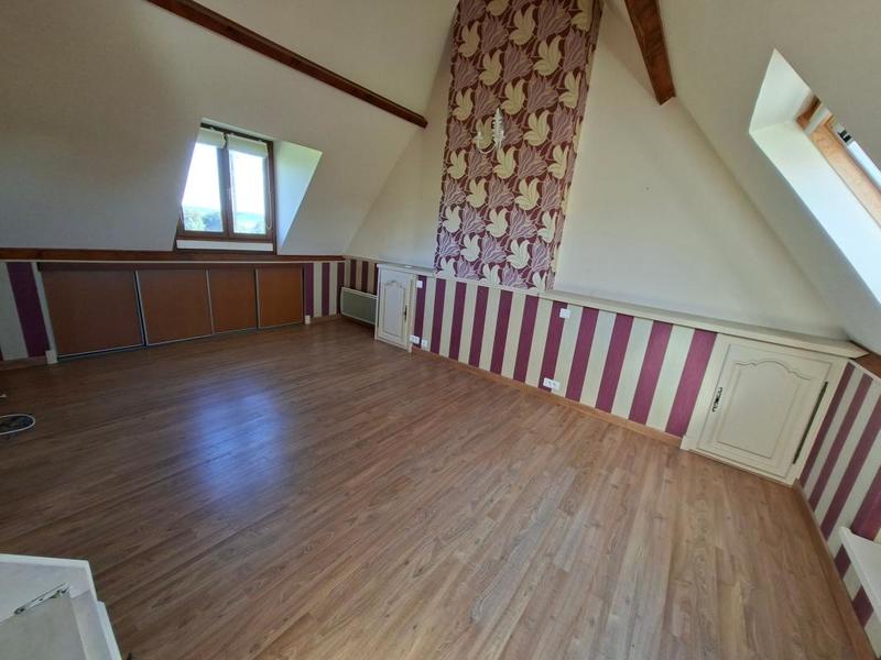 Maison - 154 m² - 3 pièces