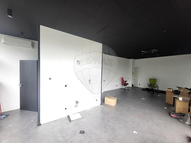 Local commercial - 55 m² - 2 pièces