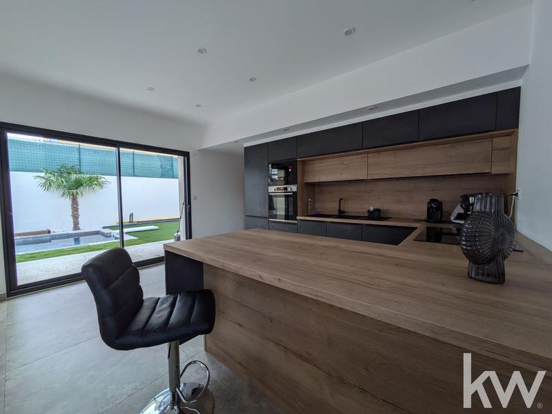 Maison - 112 m² - 4 pièces