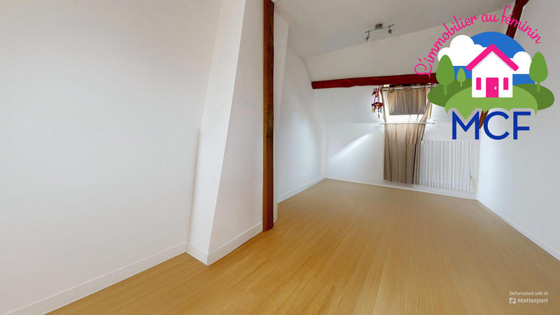 Maison ancienne - 174 m² - 8 pièces