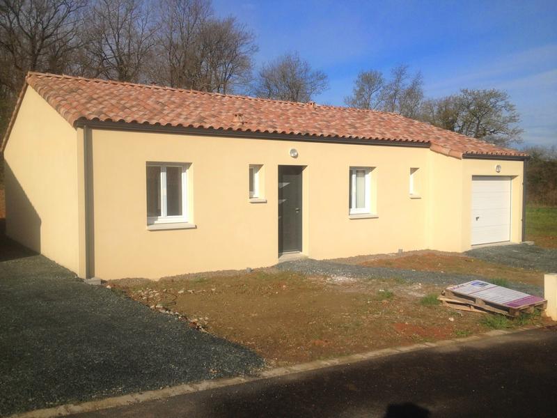 Maison - 84 m² - 3 pièces