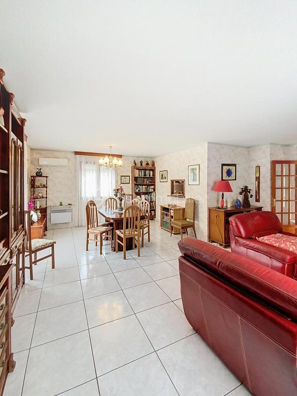 Villa - 104 m² - 3 pièces