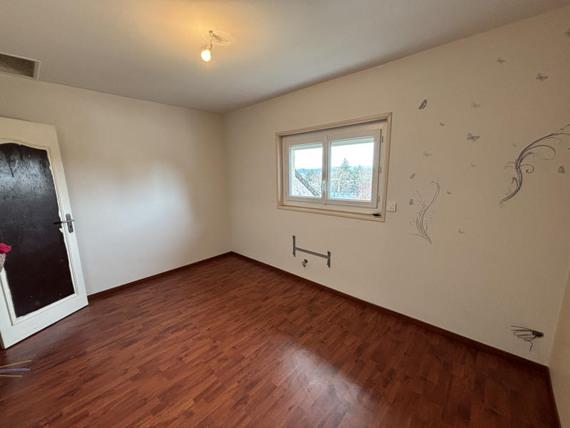 Maison - 143 m² - 6 pièces