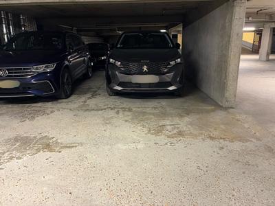 Parking / Garage - 14 m²