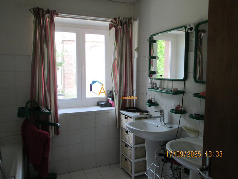 Maison ancienne - 300 m² - 10 pièces