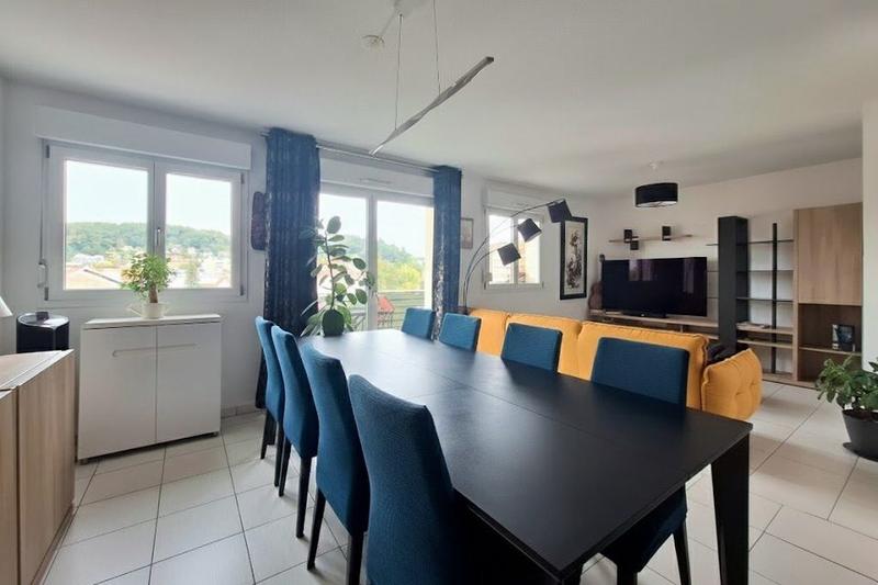 Appartement - 80 m² - 3 pièces