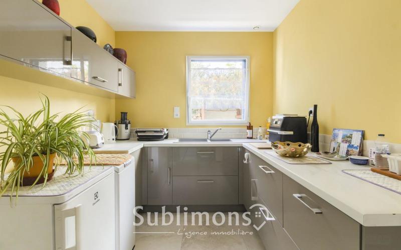 Maison - 206 m² - 4 pièces