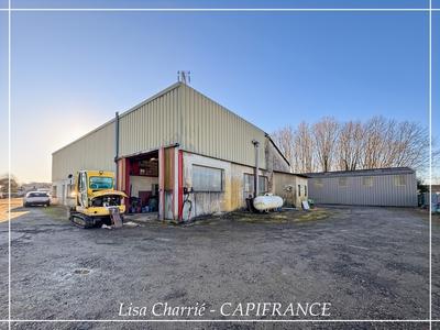 Bureau - 949 m² - 8 pièces