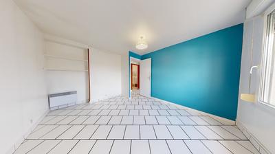 Appartement - 77 m² - 4 pièces