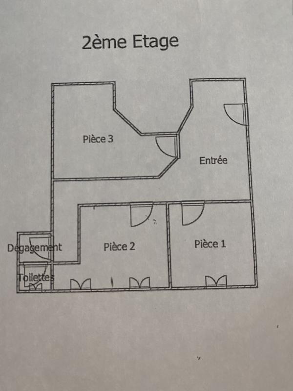 Bureau - 60 m² - 4 pièces