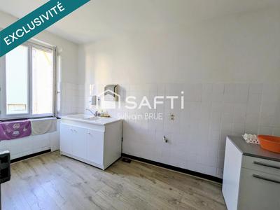 Appartement - 188 m² - 6 pièces