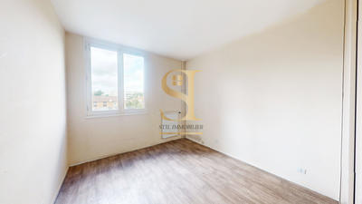 Appartement - 89 m² - 4 pièces