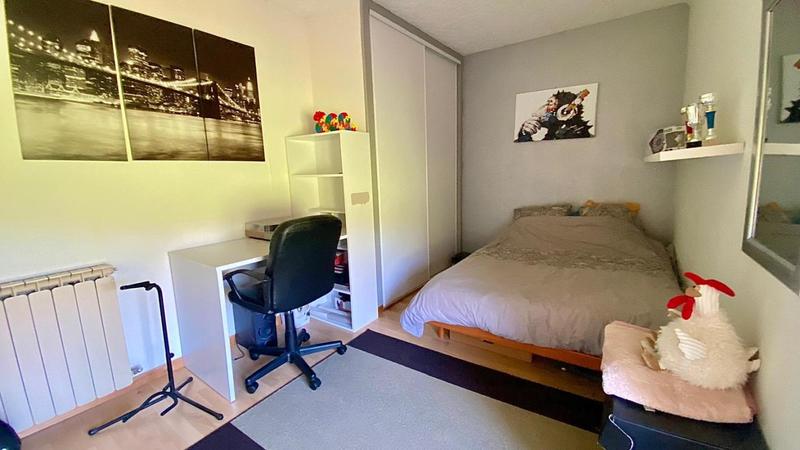 Propriété - 105 m² - 10 pièces