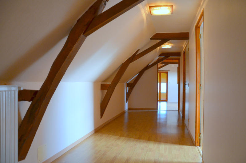 Maison - 227 m² - 8 pièces