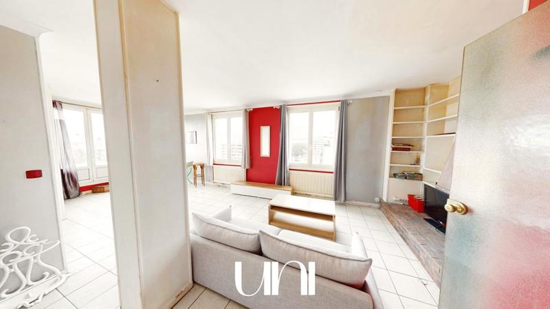 Appartement - 100 m² - 4 pièces