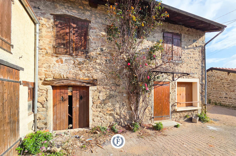 Maison de village - 80 m² - 5 pièces