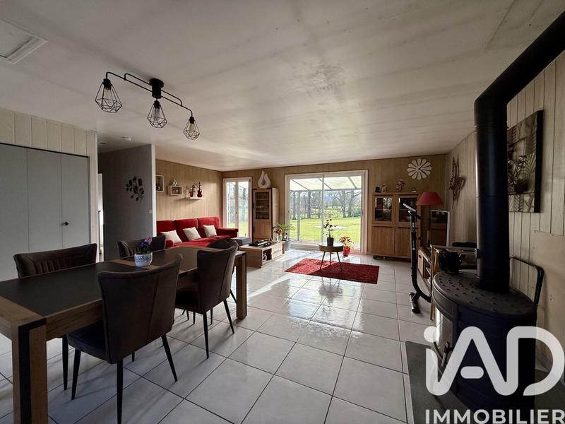 Maison - 104 m² - 4 pièces