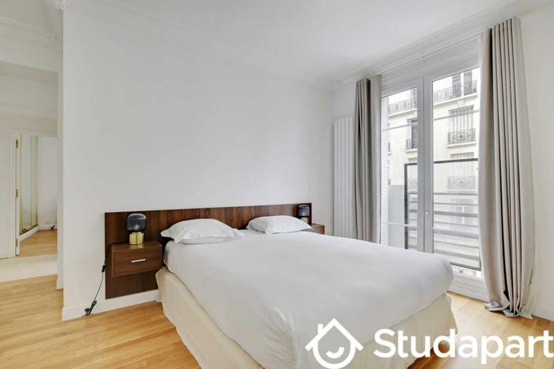 Appartement - 100 m² - 4 pièces