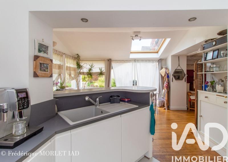 Maison - 200 m² - 6 pièces