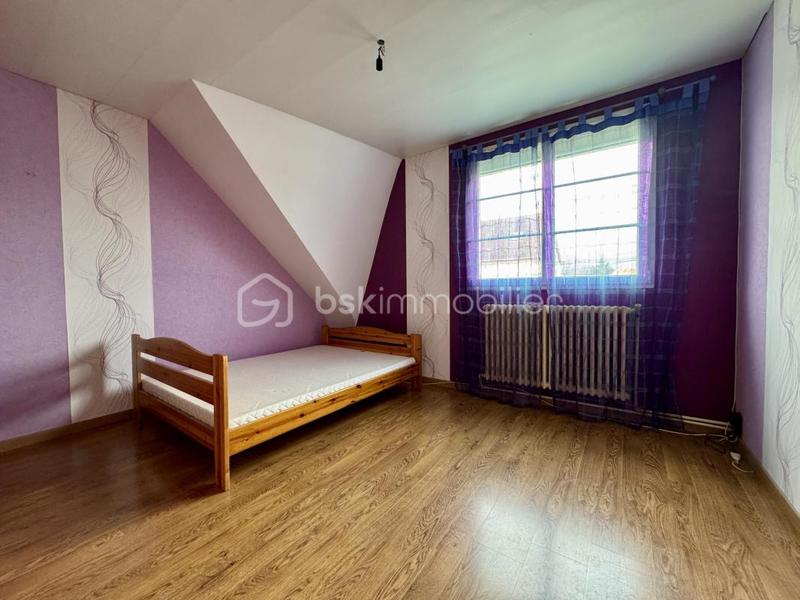 Maison traditionnelle - 194 m² - 7 pièces