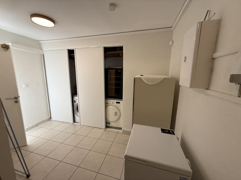 Maison - 350 m² - 9 pièces