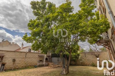 Maison - 195 m² - 7 pièces