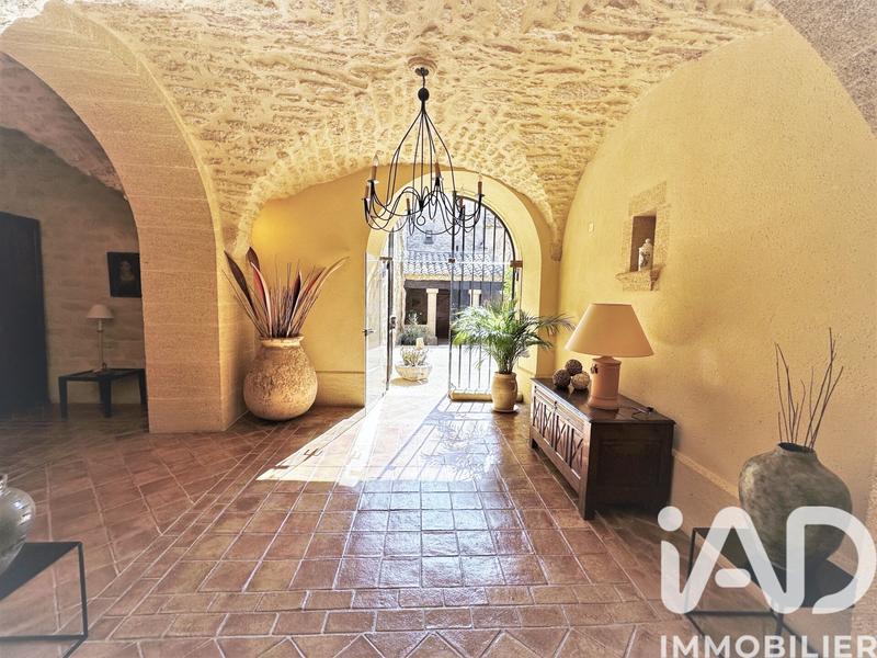 Maison - 184 m² - 5 pièces