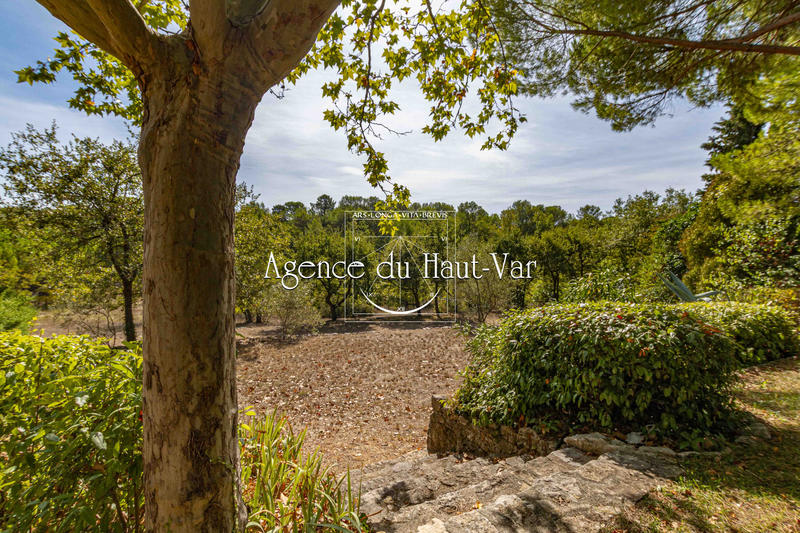 Bastide - 230 m² - 8 pièces