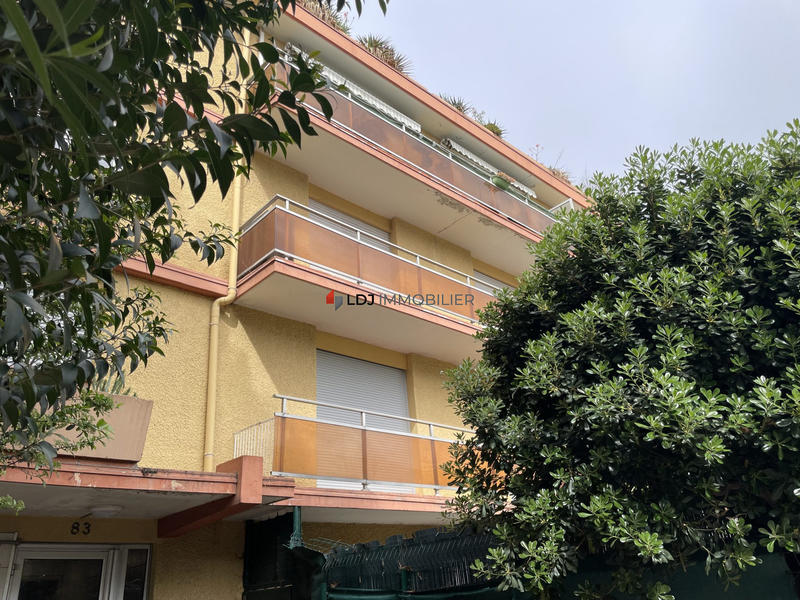 Appartement - 60 m² - 2 pièces