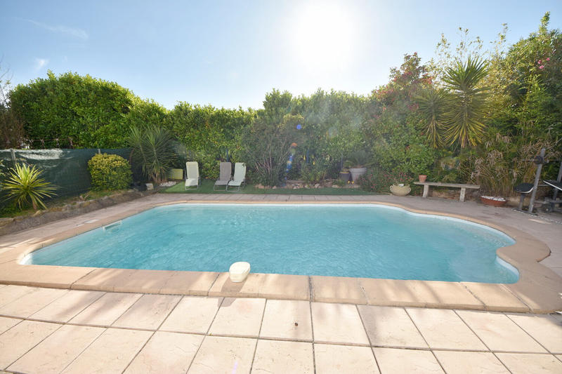 Maison - 161 m² - 7 pièces