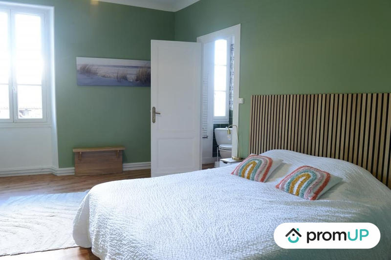 Manoir - 678 m² - 18 pièces