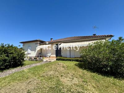 Maison - 175 m² - 7 pièces