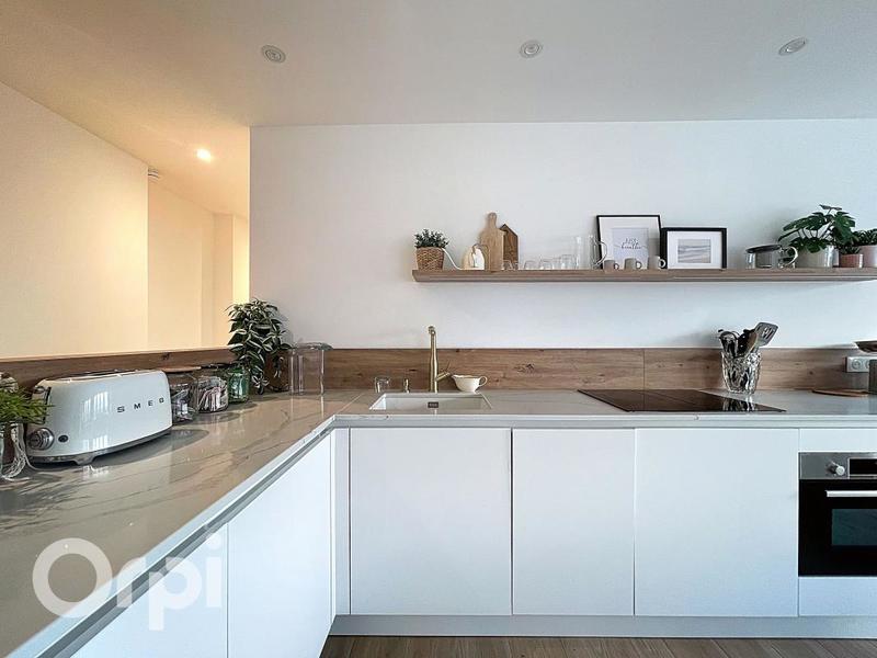 Appartement - 80 m² - 3 pièces