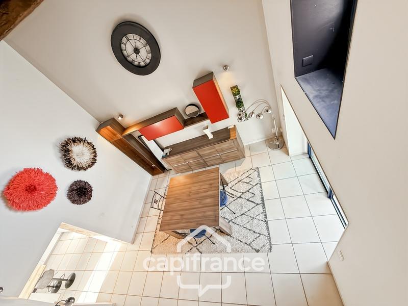 Maison - 298 m² - 10 pièces