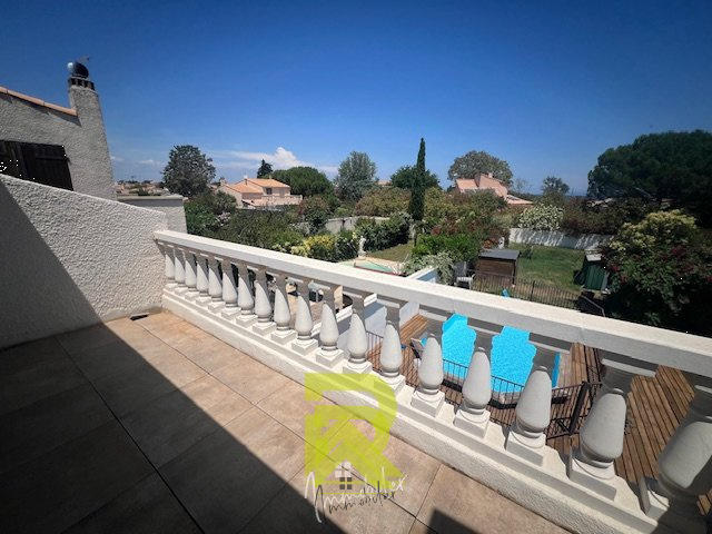 Maison - 102 m² - 5 pièces