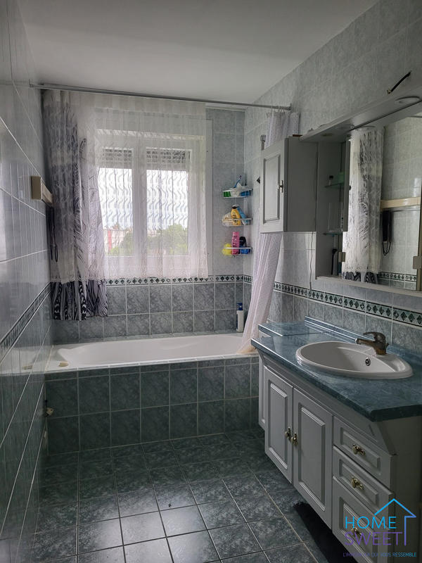 Appartement - 91 m² - 4 pièces